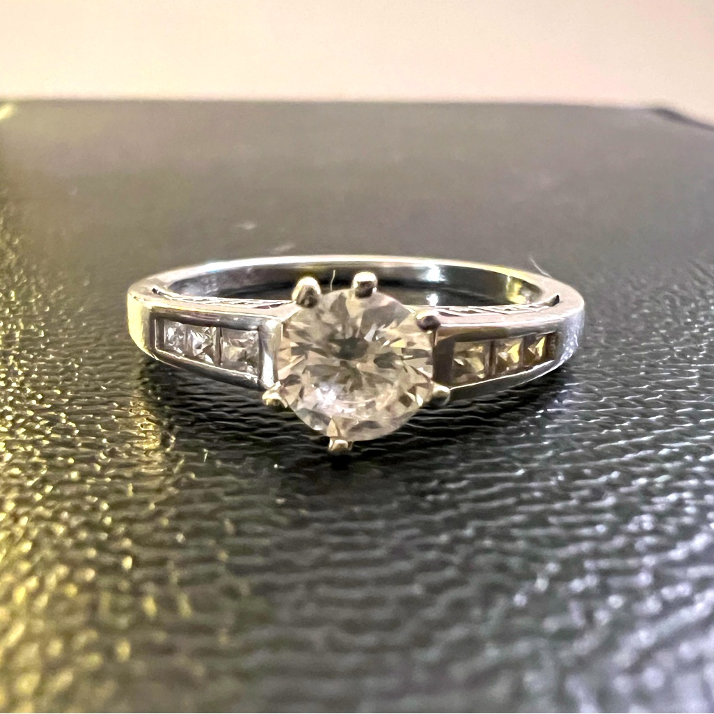 Scroll Ring